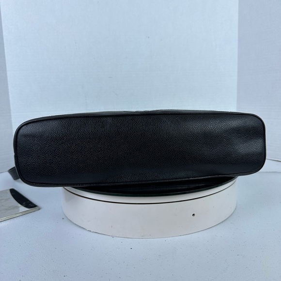 CHANEL TRIPLE COCO Caviar Leather Bucket Bag - Picture 7 of 14